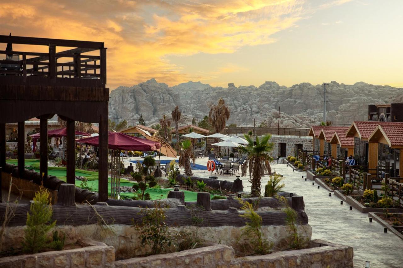 Petra Seasons Luxury Resort Al Hayy Экстерьер фото