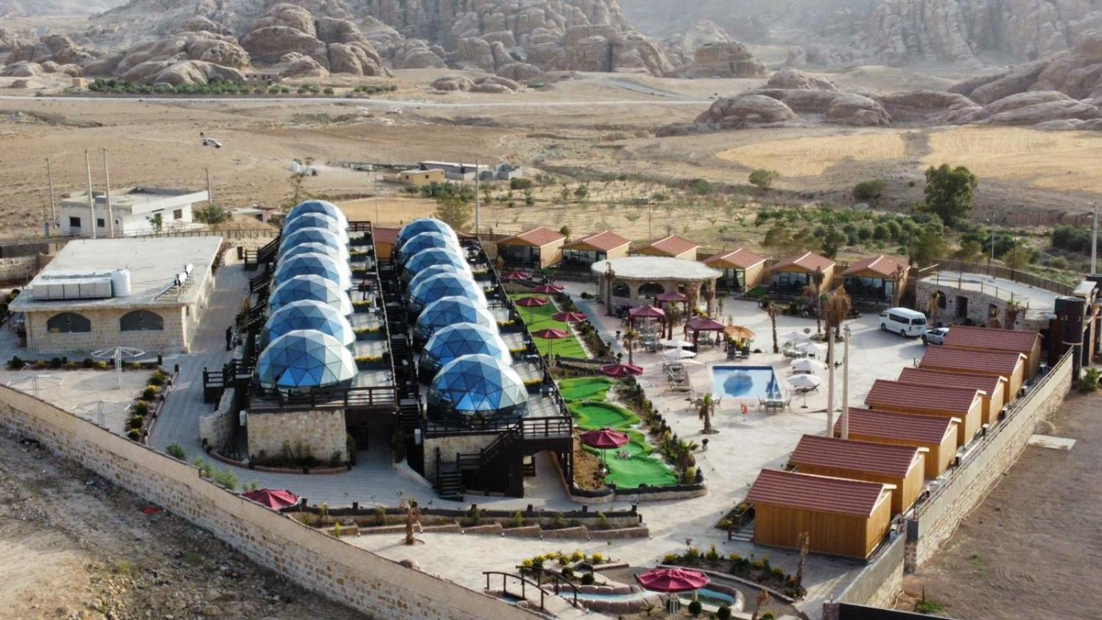 Petra Seasons Luxury Resort Al Hayy Экстерьер фото