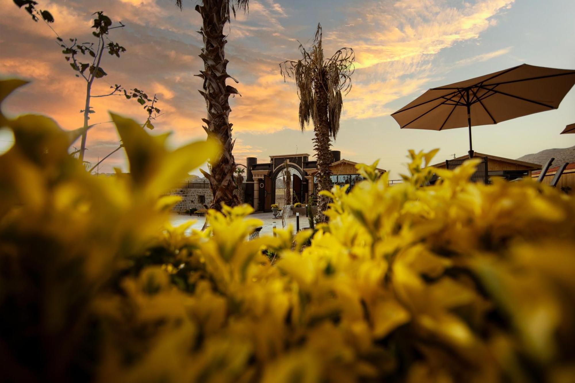 Petra Seasons Luxury Resort Al Hayy Экстерьер фото