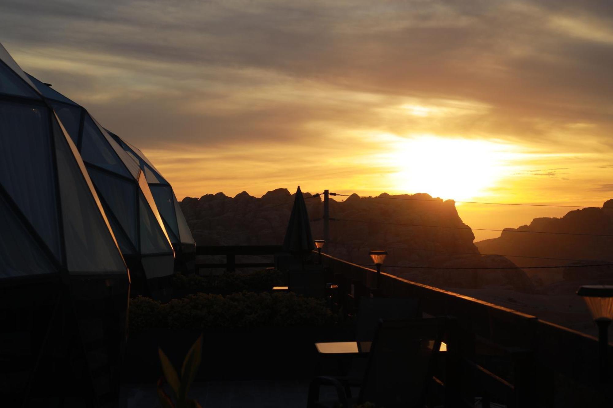Petra Seasons Luxury Resort Al Hayy Экстерьер фото